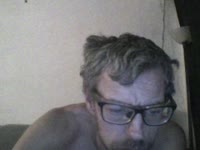 hallo lieve man, hou van naakt zitten en met mij zelf spelen en ik kijk ook heel graag naar voetbal en wielrennen , hou van dames soms ook dominant zijn of ook soms eens slaaf of sletje zijn vind ik ook leuk laat me weten en is bespreekbaar met hou van eerlijke personen wees lief en eerlijk ik draag ook graag dames kledij wil graag sletje zijn of slaaf zijn