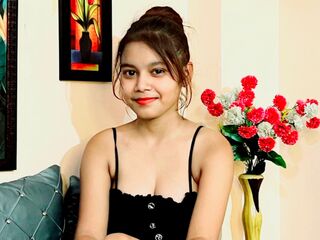 free liveshow AdrianaReyez