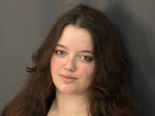 nude camgirl pic AletheaSarne