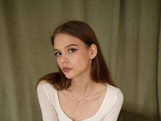 camgirl playing with dildo ArleanWerling