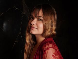 webcam girl chat CharlotBlonde
