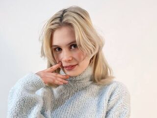 free chat room DionTarzia