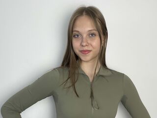 shaved pussy web cam ElviaSix