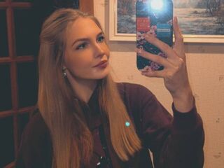 fingering girl KateyTouriny