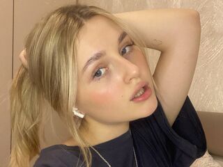 camslut fingering pussy KimbraHardinger