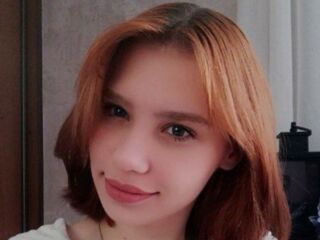 naked camgirl picture LelaKravetsky