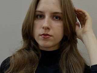 naughty webcamgirl LeomaAzimi