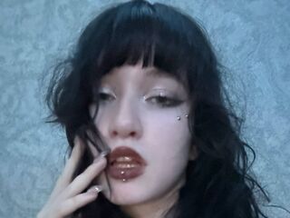 webcam pic LouisePerrish