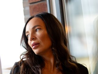 cam hooker NansyBond