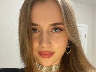 chatroom webcam pic SonyMiller