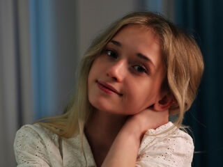 hot strip tease show DorisCounsell