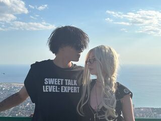 free videochat LucilleAndMoriah