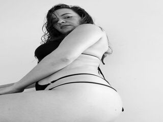 live bdsm camgirl KatrinaBurke