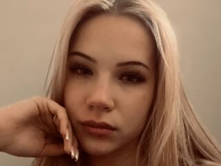 live cam girl pic AletaKunde