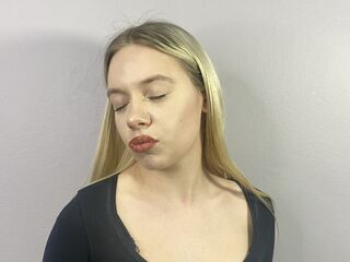 fingering girl webcam picture AlicaCafarella