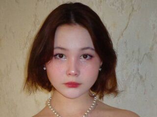 hot cam whore AnnemarieTschida