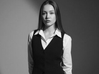 sexchat ArianeRovell