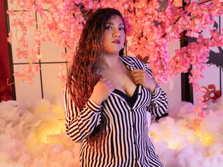 camgirl fingering pussy BelindaSeat