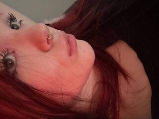 camgirl fingering bald pussy BellaKimpinky