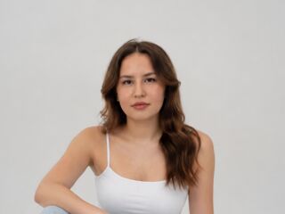 naked girl with cam masturbating BetteDesfosses