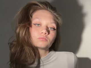 naked cam girl masturbating with vibrator BrandiLiedberg