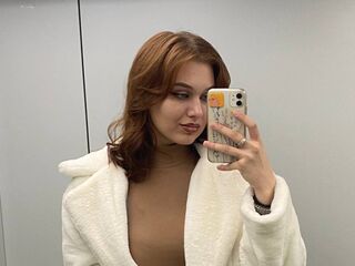 chatroom webcam BrynnMeury