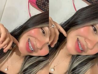 camsex show CamilaFezz