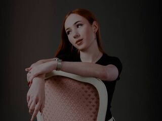 nude cam photo CarleenZangari