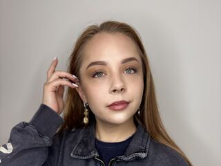 live cam girl CaseySalizar