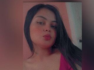 nude webcamgirl pic CataleyaLux