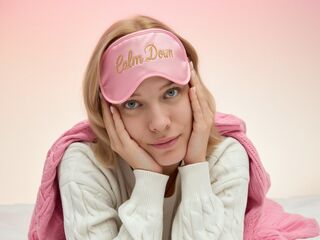 naked cam chatroom CharlieFenniman