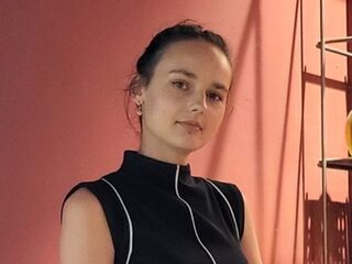 hot cam girl masturbating CherlynAltice