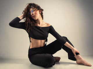 girl chatroom ChloeSteele