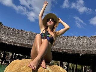 naked cam girl ClarettaPittmann