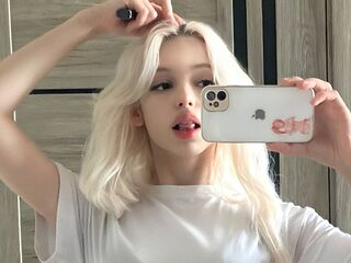 adult webcam CourtneyAdamo