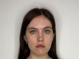 naked girl with cam fingering CristaCarpentier