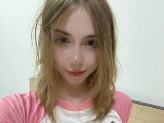 naked girl with webcam masturbating DaniGlow