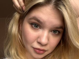 naughty camgirl picture DebrahPloeger