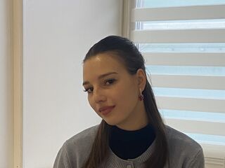 nude webcam DelmyIsaacs