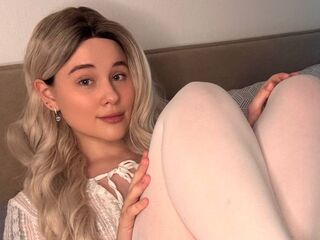 naughty cam picture DeluaMoon