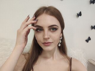 beautiful webcamgirl DominoHargus