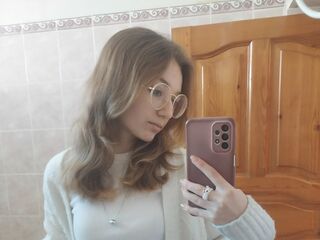 camgirl masturbating with vibrator EdrisWauters