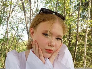 hot webcamslut EleneFarleigh