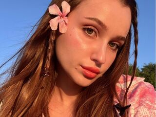 hot cam whore ElisaHeathe