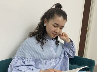 hot cam girl fingering pussy EllyJames