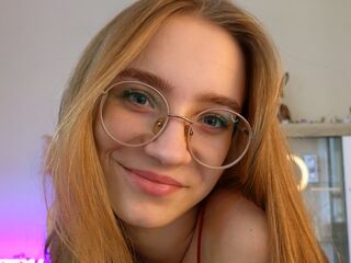 adultcam picture ElwynaAldis