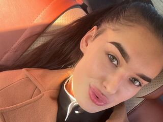 livesex cam girl EmelyMastorovo