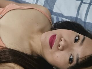 cam girl playing with sextoy EmeraldPink