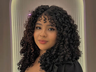 live webcam girl EmilyJey