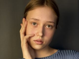 naked camgirl EvelinaMoorina